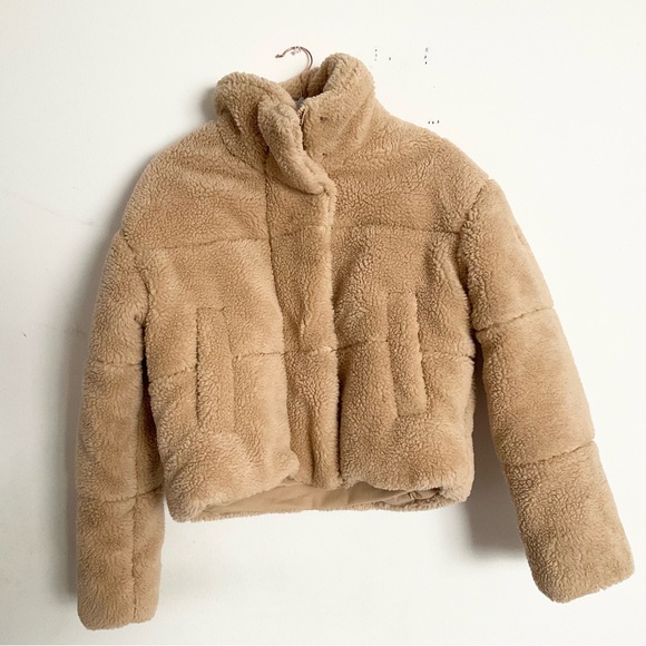 Alo Yoga Sherpa Snow Angel Puffer Camel M - Picture 6 of 15